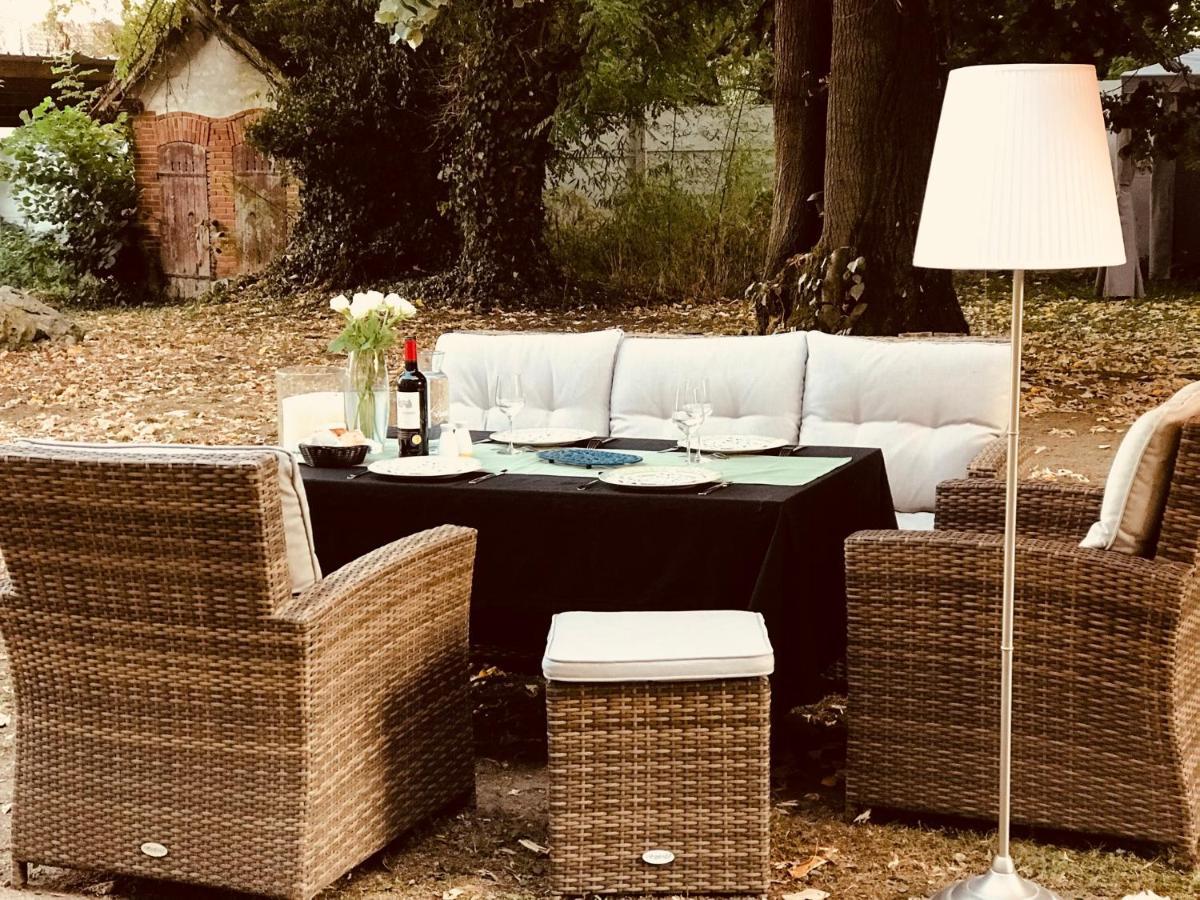Le Chateau Segot Neuilly-le-Real Ngoại thất bức ảnh
